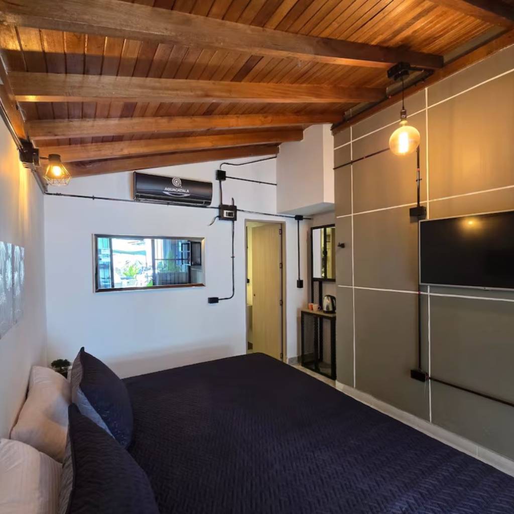 Aguacatala Fun loft